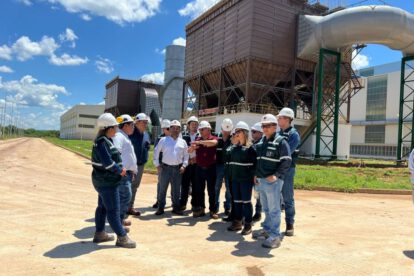 Ingenieros verifican avance del Complejo Siderúrgico del Mutún
