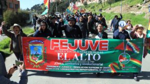 Fejuve de El Alto marcha exigiendo soluciones a la crisis económica