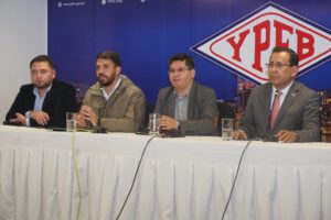 Acuerdo Gobierno Comité Multisectorial sobre importación de carburantes