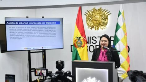 Migración expulsa a secta religiosa que intentaba establecerse en tierras indígenas