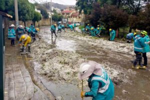 Granizo en La Paz causa estragos y el alcalde pide precaución