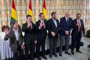 Candidato único bloque opositor