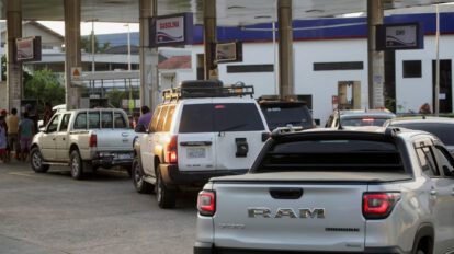 Crisis de combustible en Bolivia genera incertidumbre y molestias a los ciudadanos