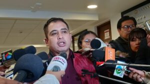 Pacto de impunidad entre Arce y Reyes Villa