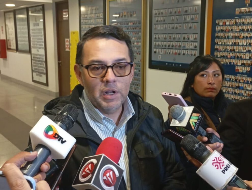 Castración química para violadores propuesta por Erick Morón