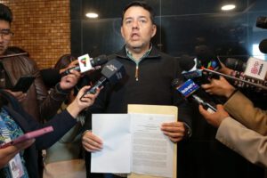 Uso indebido de bienes estatales en campañas políticas