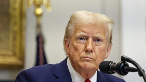 Aranceles de Trump impactan Wall Street