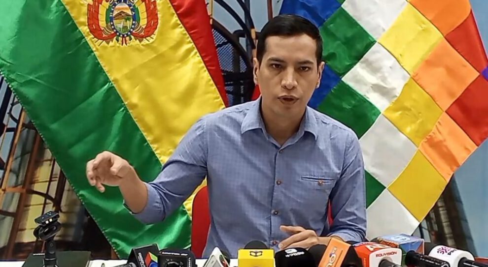 Sobreprecios en carburantes bolivianos