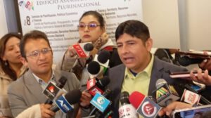 El diputado Rolando Cuellar rechaza encuesta de Captura Consulting