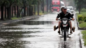 Alerta naranja lluvias y tormentas eléctricas en Santa Cruz