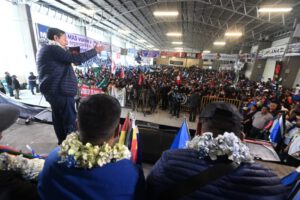 Bolivia producirá 80% de carburantes gracias a industrialización y campo Mayaya