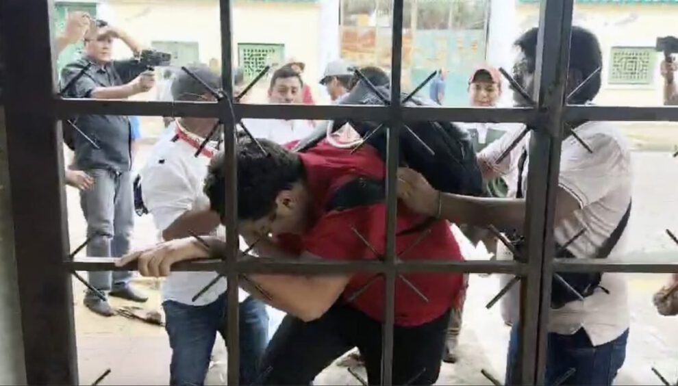 Violencia contra periodistas en Montero