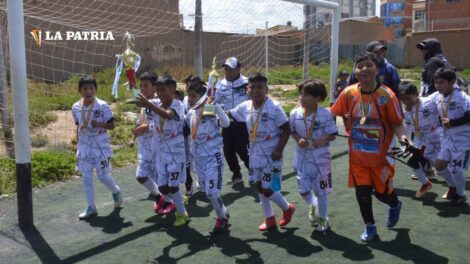 Torneo de fútbol Infantojuvenil con Morales Moralitos como campeón