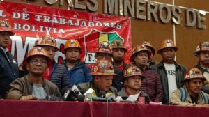 Congreso de la COB solicitado por la Fstmb