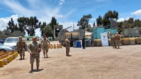 Incautación de mercancía ilegal en operativos militares