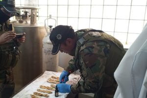 Fallece tras explosión de condón con cocaína