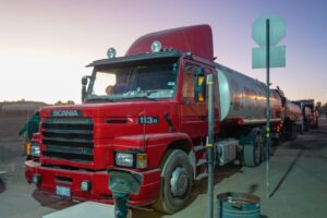 YPFB despacho de carburantes para garantizar abastecimiento en Bolivia