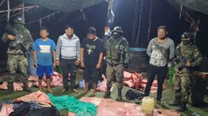 Operativo antidrogas en Villa Tunari
