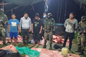 Operativo antidrogas en Villa Tunari