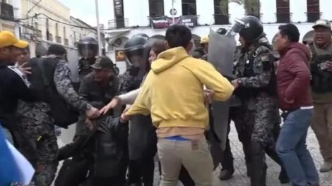 Cochabamba vecinos enfrentan ampliación de la mancha urbana