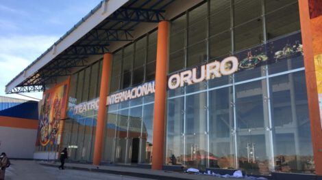 Teatro Internacional Oruro afectado por lluvias