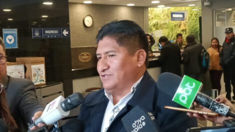 sabotaje político en el rechazo a crédito para voto exterior