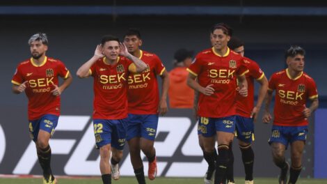 Unión Española jugará como local en el estadio Hernando Siles de La Paz