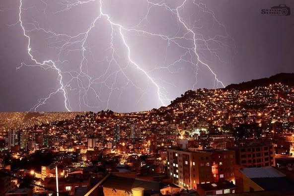 Alerta de tormenta eléctrica en La Paz
