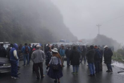 Bloqueos en los Yungas afectan la movilidad