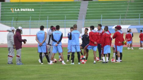 CDT Real Oruro se prepara para el encuentro ante ABB