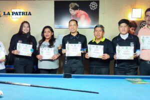 Certamen clasificatorio de billar en Oruro