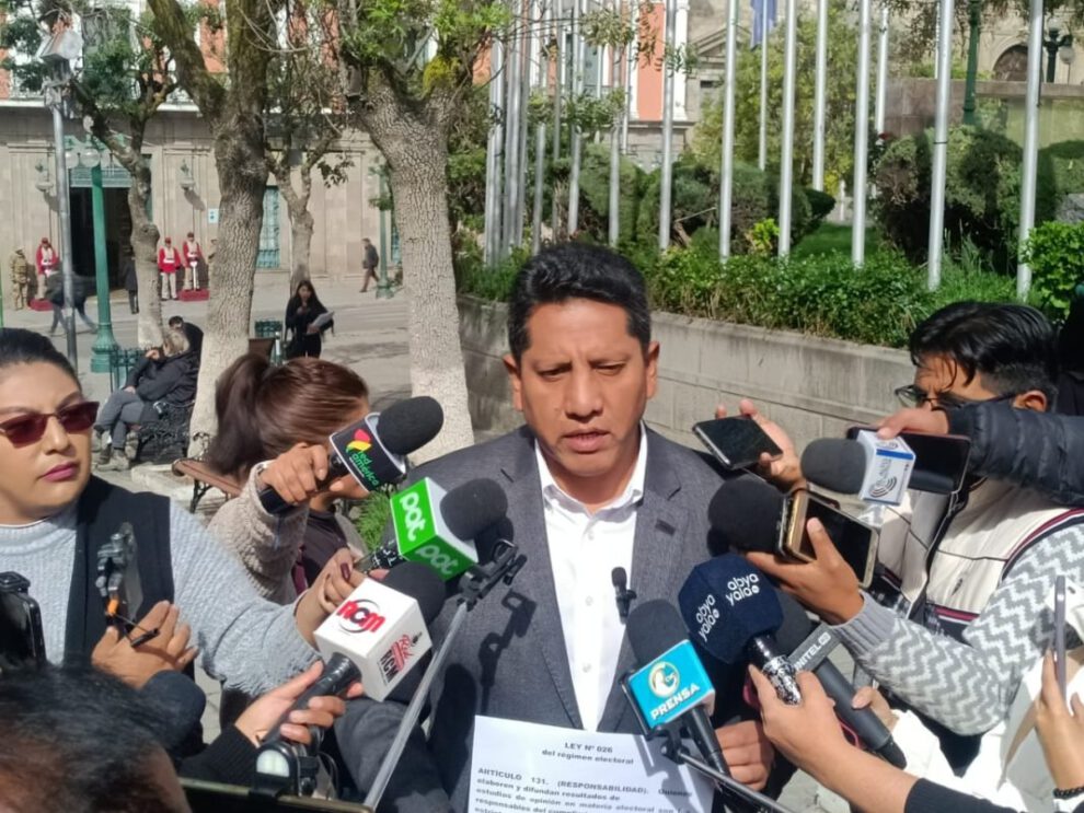 Crisis interna en la oposición en Bolivia