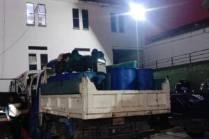 Almacenamiento y venta ilegal de combustibles