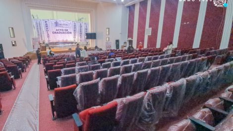 Irregularidades en butacas para la Casa Municipal de Cultura