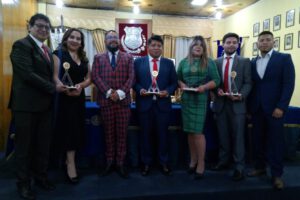 Premio a la Excelencia Empresarial otorgado por Rotary Club Oruro