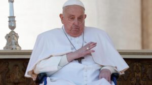 Papa Francisco durante una misa