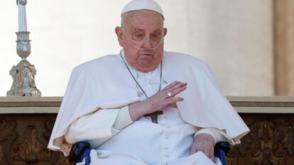 Papa Francisco durante una misa