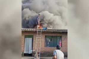Incendio en un depósito en Santa Cruz