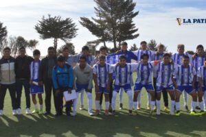 Deportivo Pomata busca ascenso a la Primera A