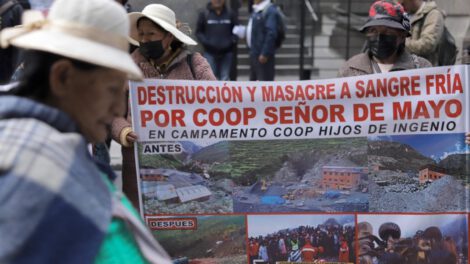 Mineros protestan en La Paz exigiendo justicia tras explosión en Sorata
