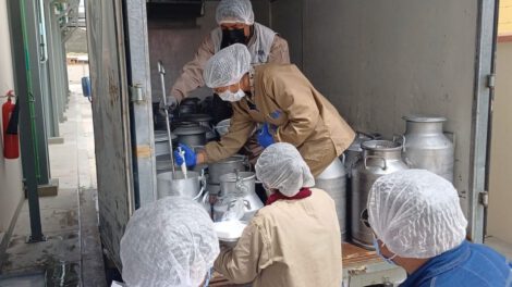 Inspección de plantas lácteas en Bolivia