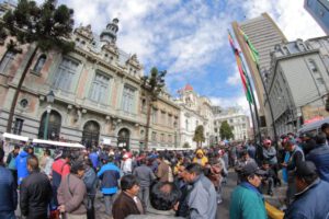 Congelamiento de tarifas de transporte en La Paz