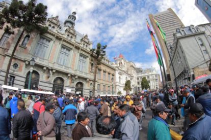 Congelamiento de tarifas de transporte en La Paz