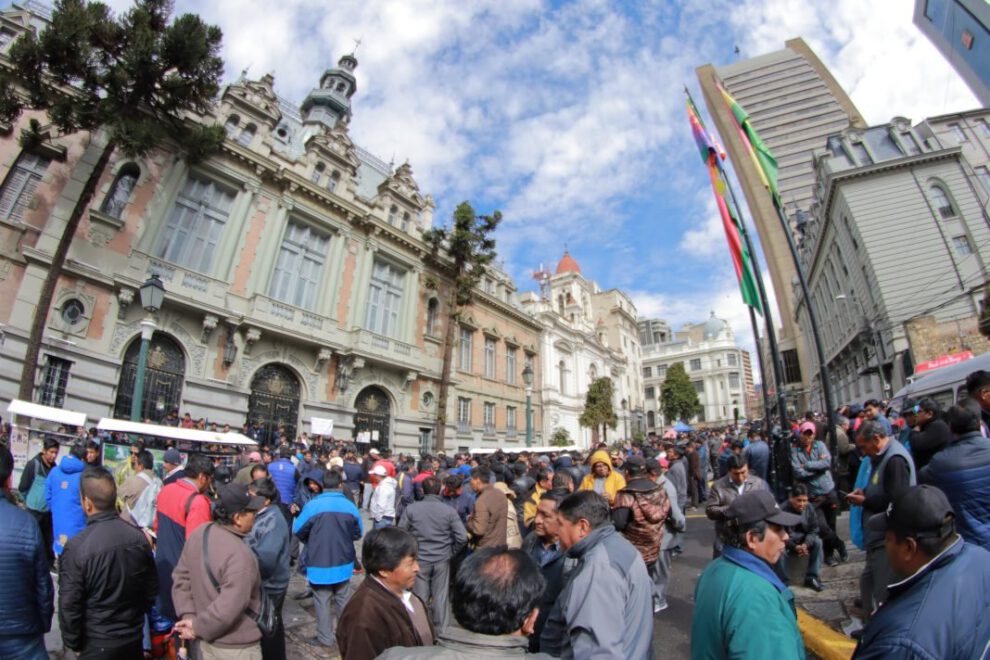 Congelamiento de tarifas de transporte en La Paz
