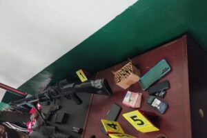 Detienen a hombre con arsenal de armas en Entre Ríos