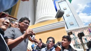 Caso por difamación del diputado Héctor Arce en plaza Murillo