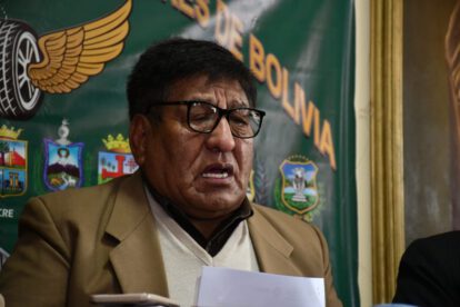 Confederación de Choferes de Bolivia respalda aumento de tarifa en La Paz