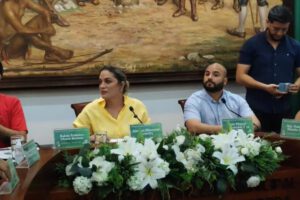 Acoso político en Santa Cruz