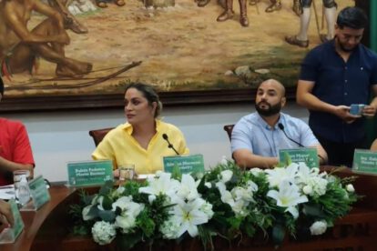 Acoso político en Santa Cruz