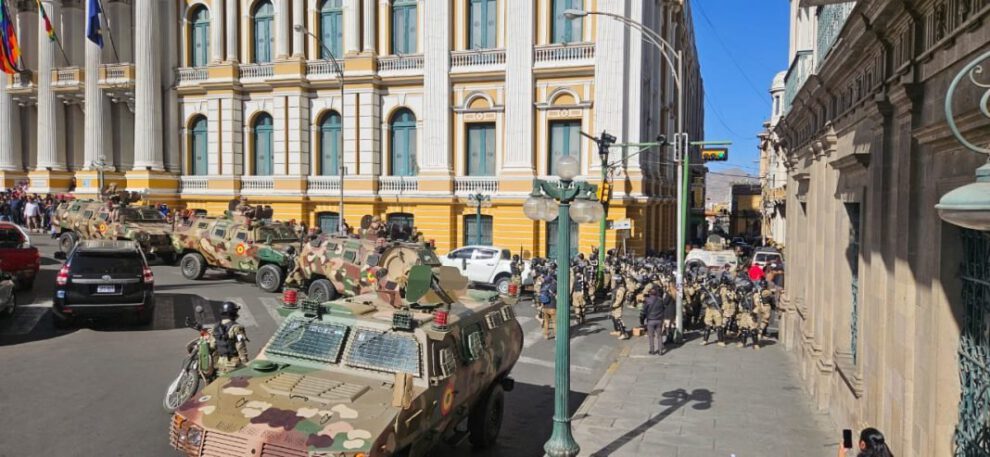 Asonada militar en Bolivia